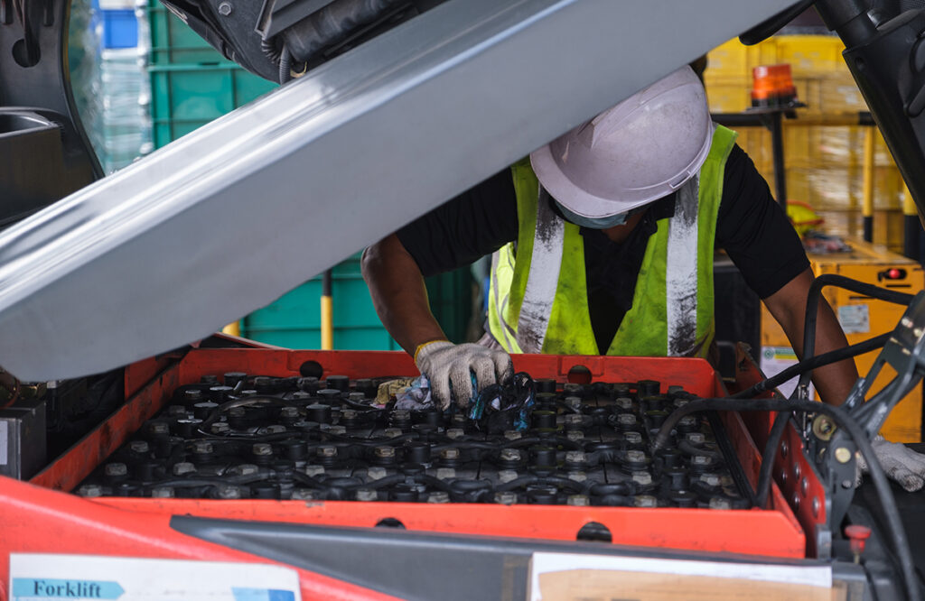 Forklift battery maintenance